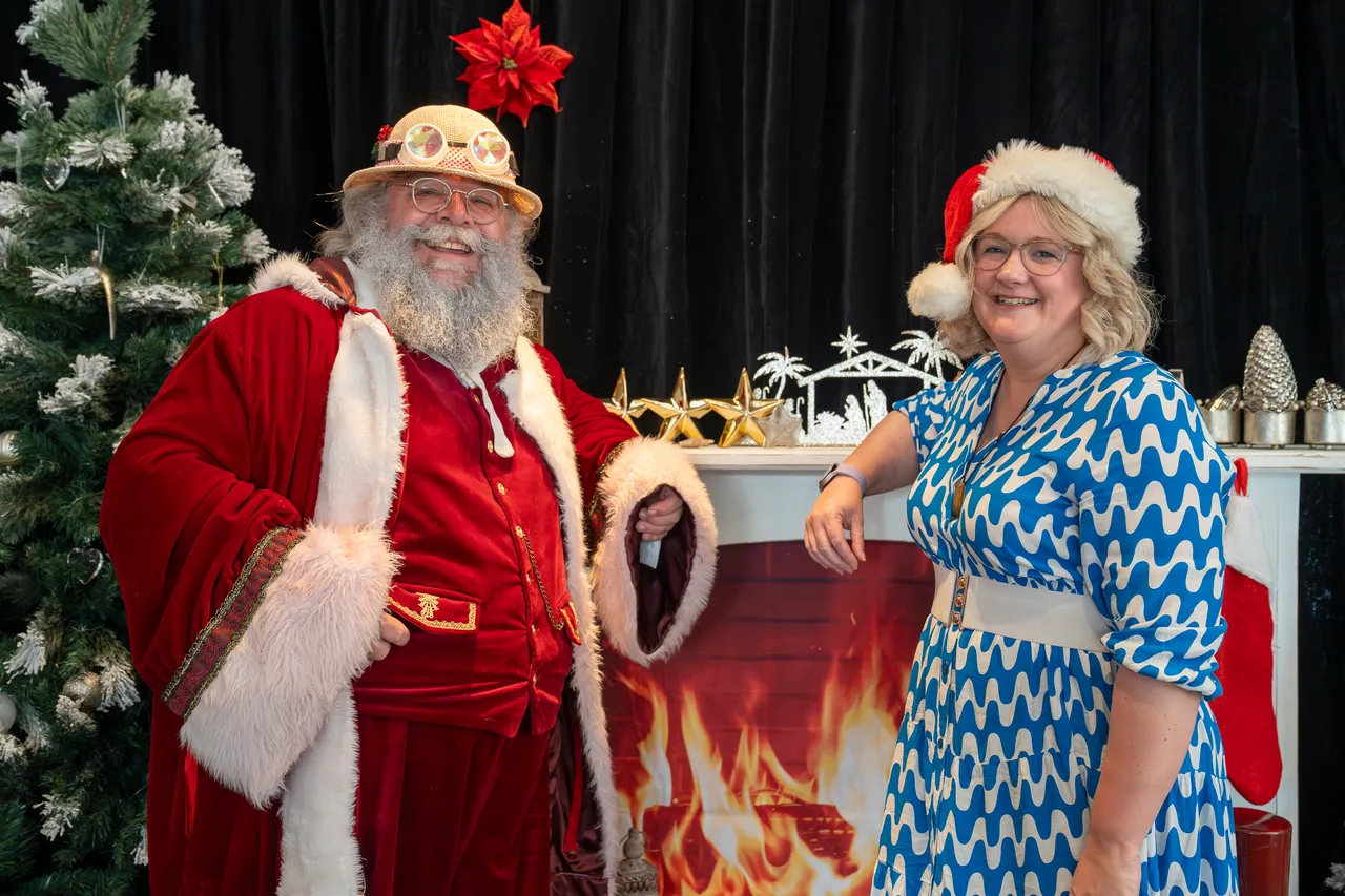 Santa's Grotto 2025-23