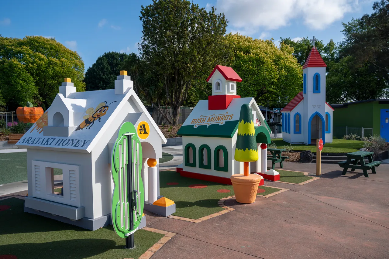 Tiny Town - Karamu-7