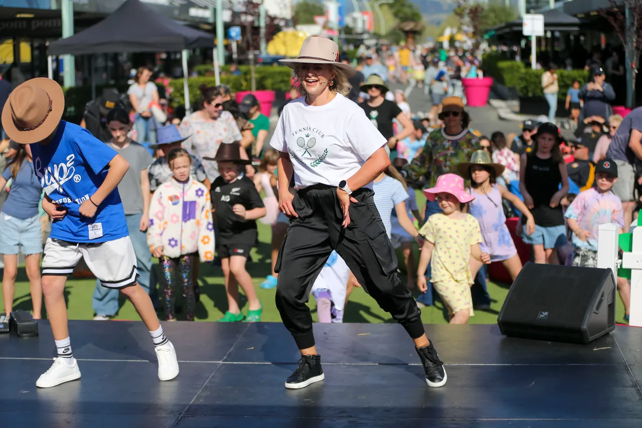 Blossom 2024 PT(821)