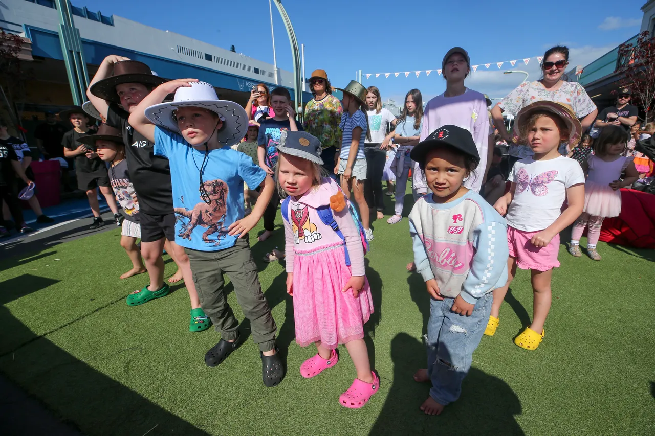 Blossom 2024 PT(363)