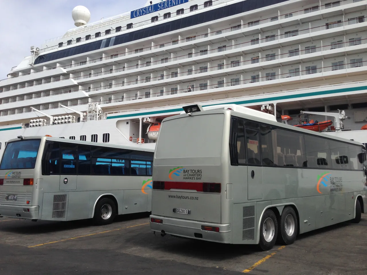 Bay Tours Coaches and Cruise Ship