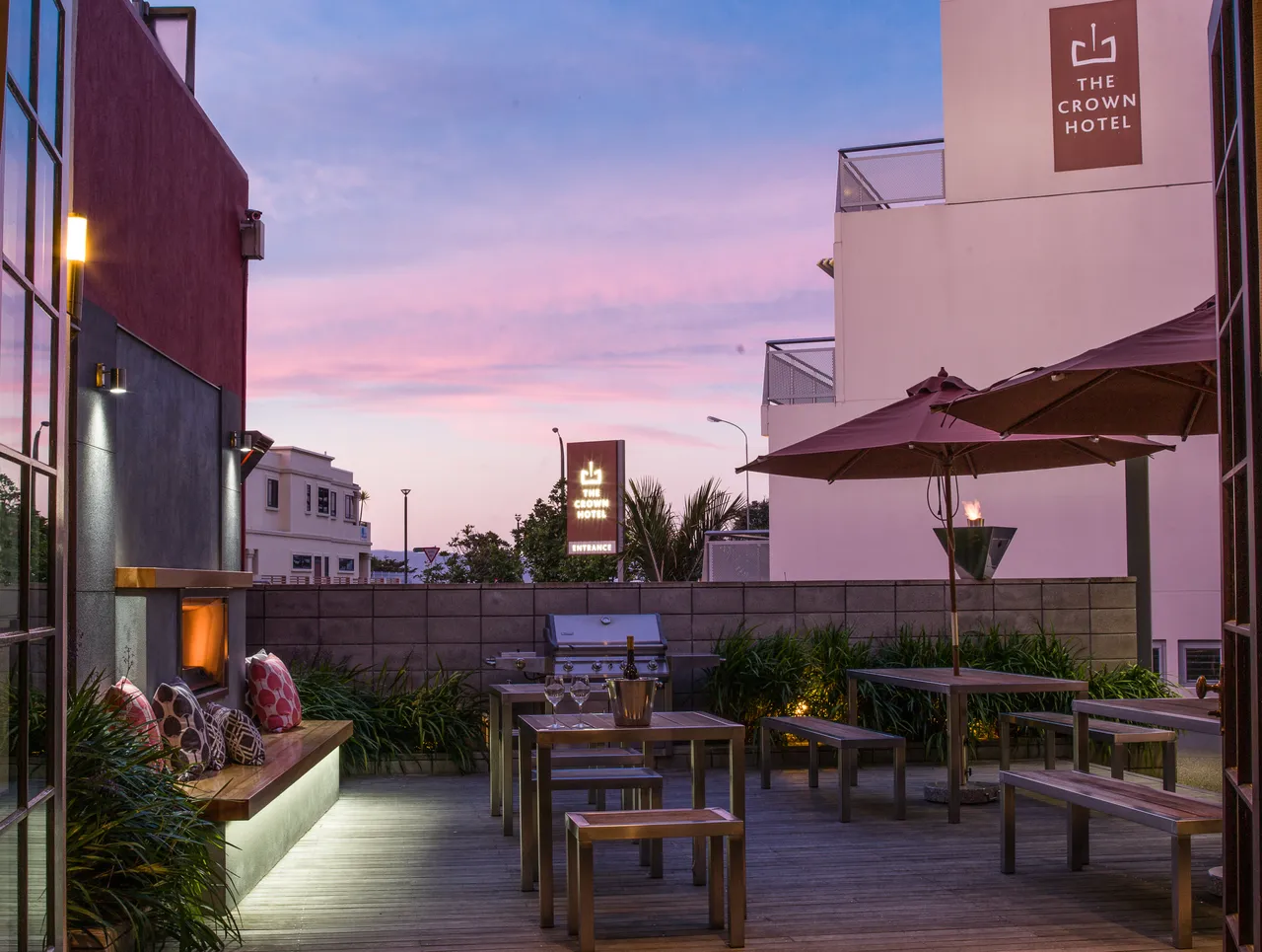 The Crown Hotel Courtyard