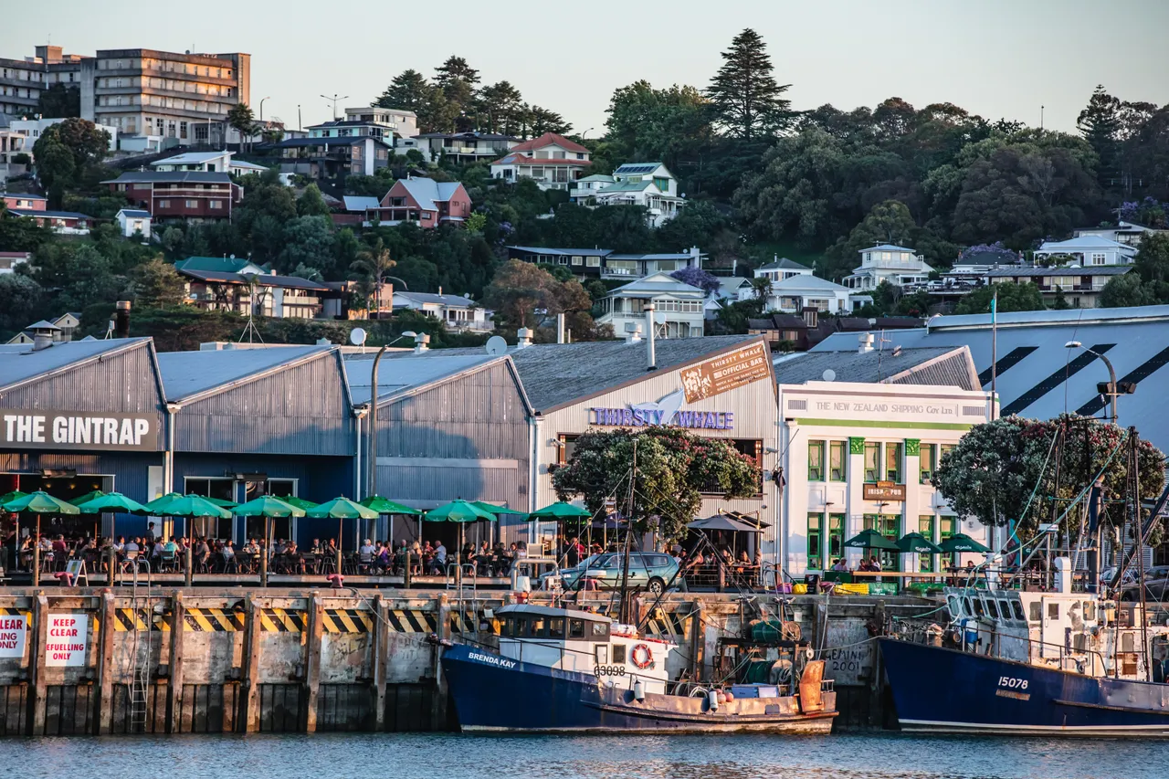 West Quay, Ahuriri