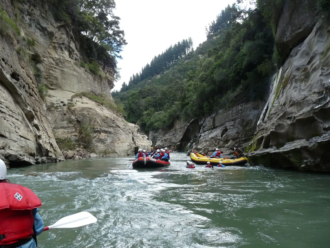 Mohaka Rafting Three Rafts on the River