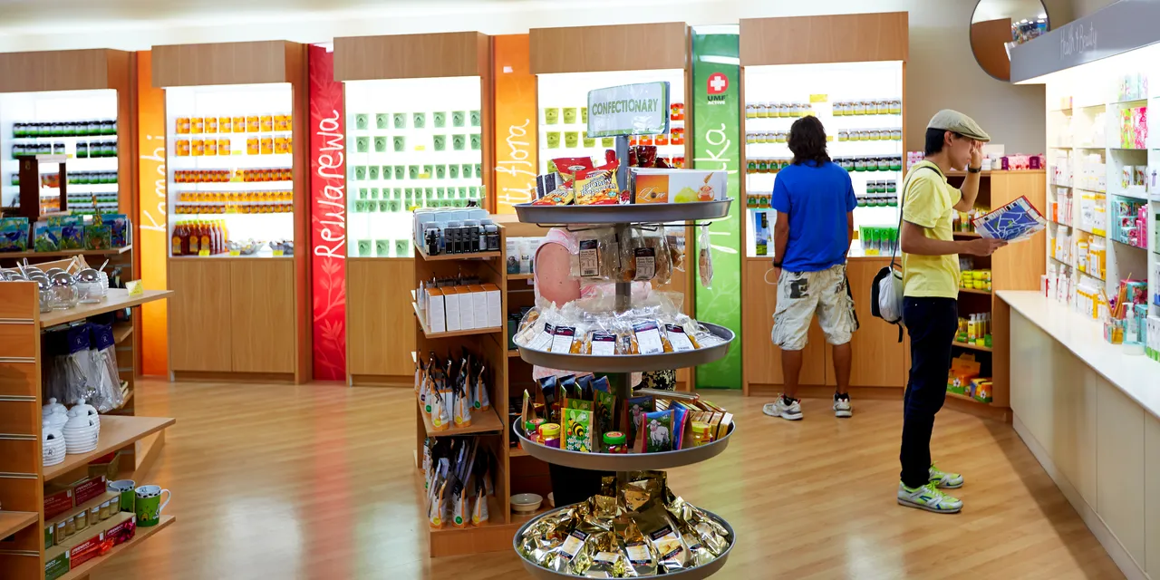 Arataki Honey Visitor Centre Shop