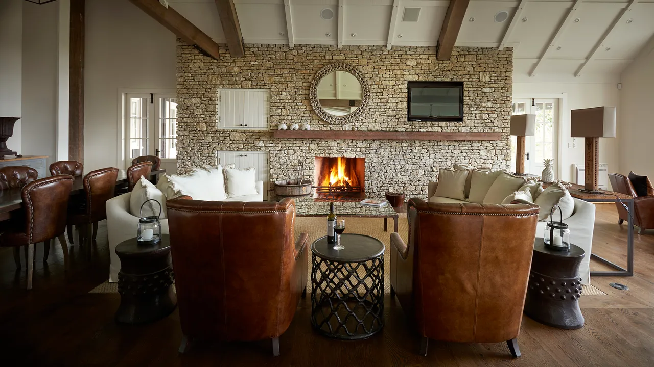 Black Barn Retreats Poplars 3