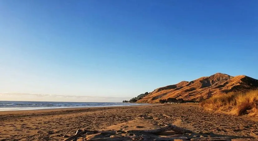 Pourerere Beach