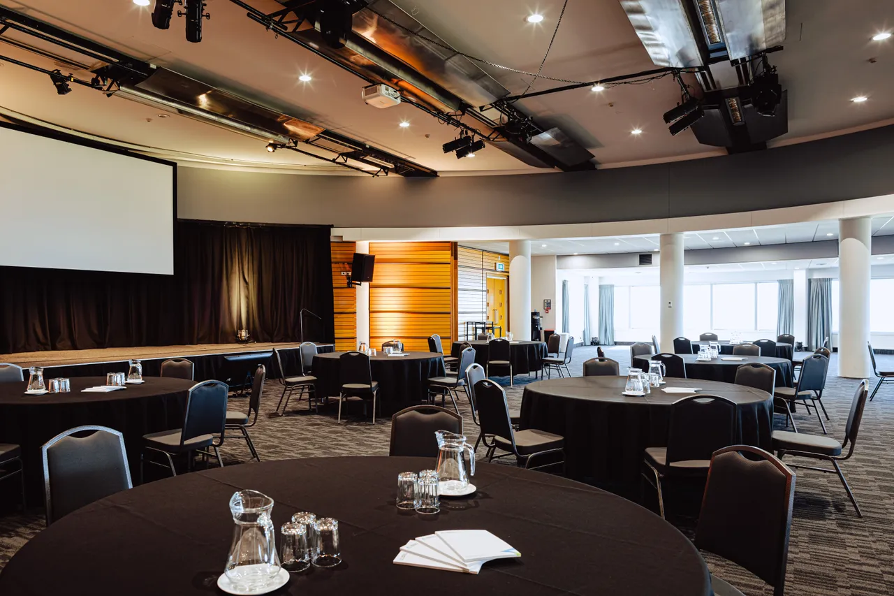 NCE-Ballroom-11