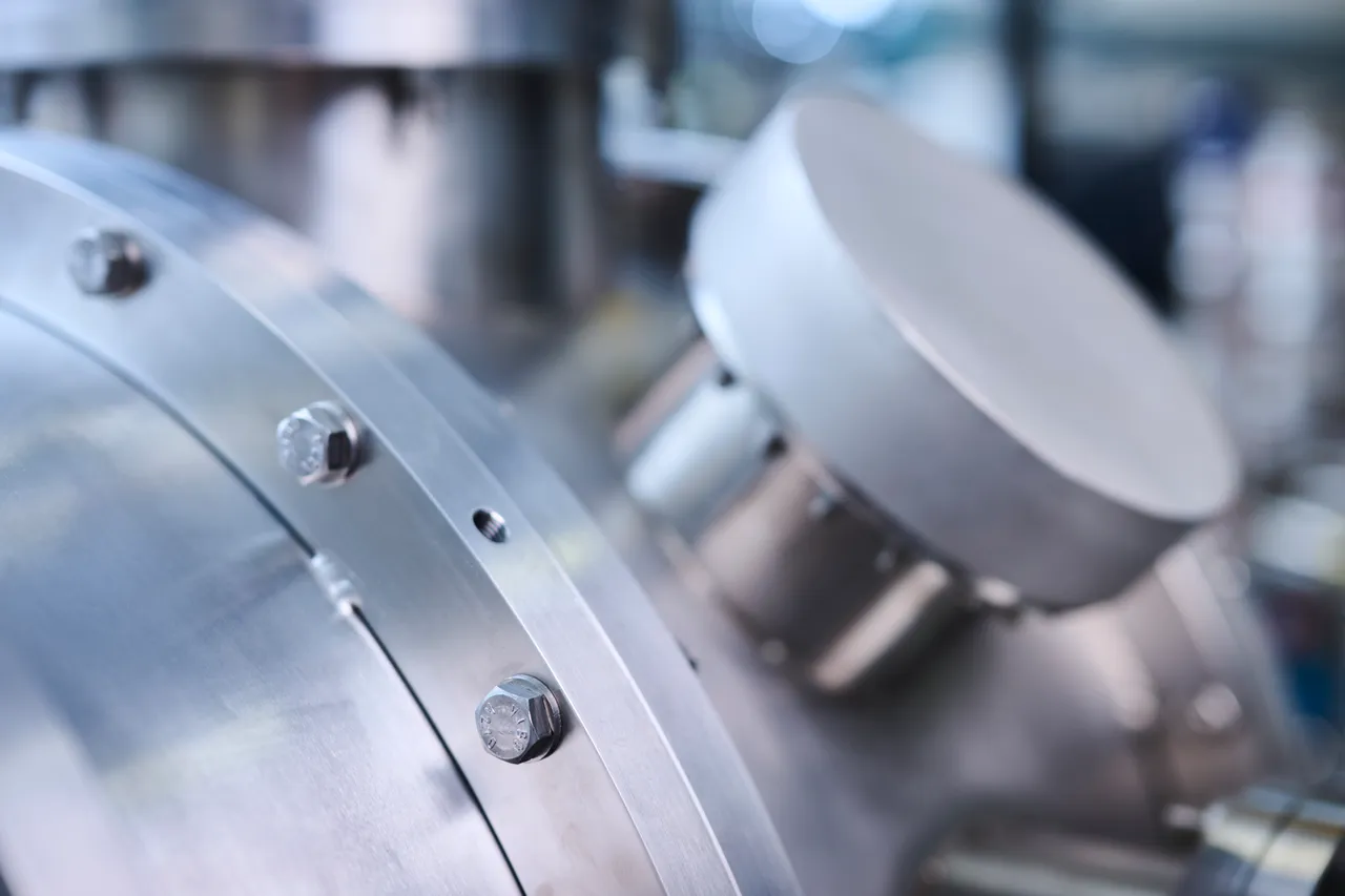 ANU Heavy Ion Accelerator Facility - 100570