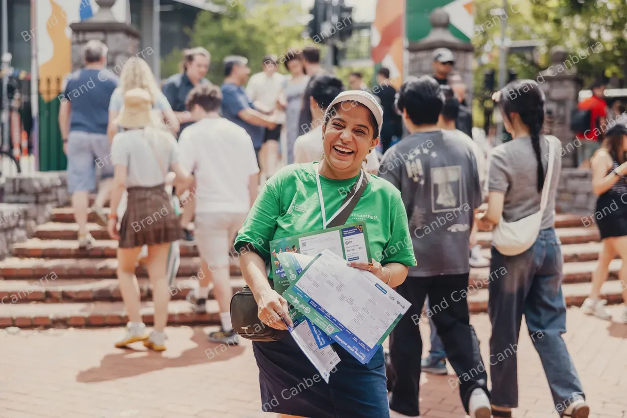 Volunteers at National Multicultural Festival (3)