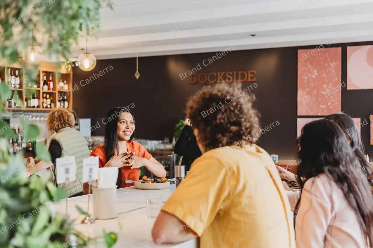 Students meeting at Dockside Cafe on the Kingston Foreshore (6)