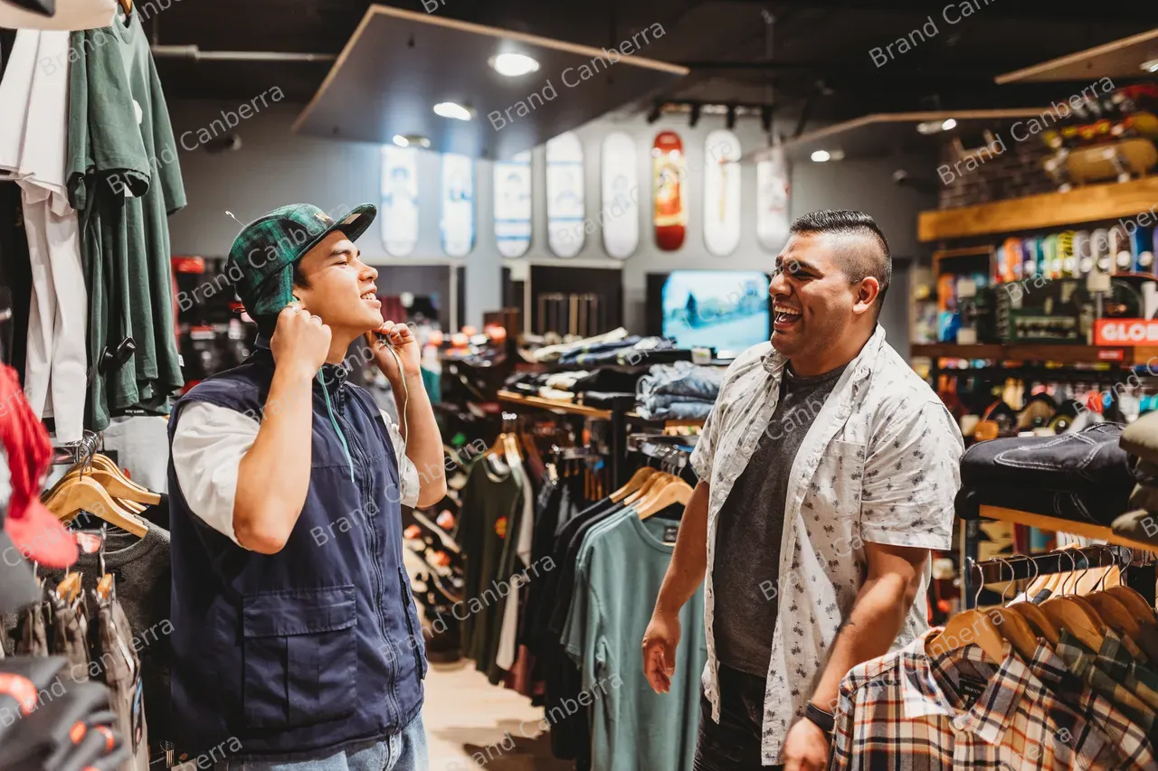 Students shopping at Trilogy Skate Shop in Braddon (5)