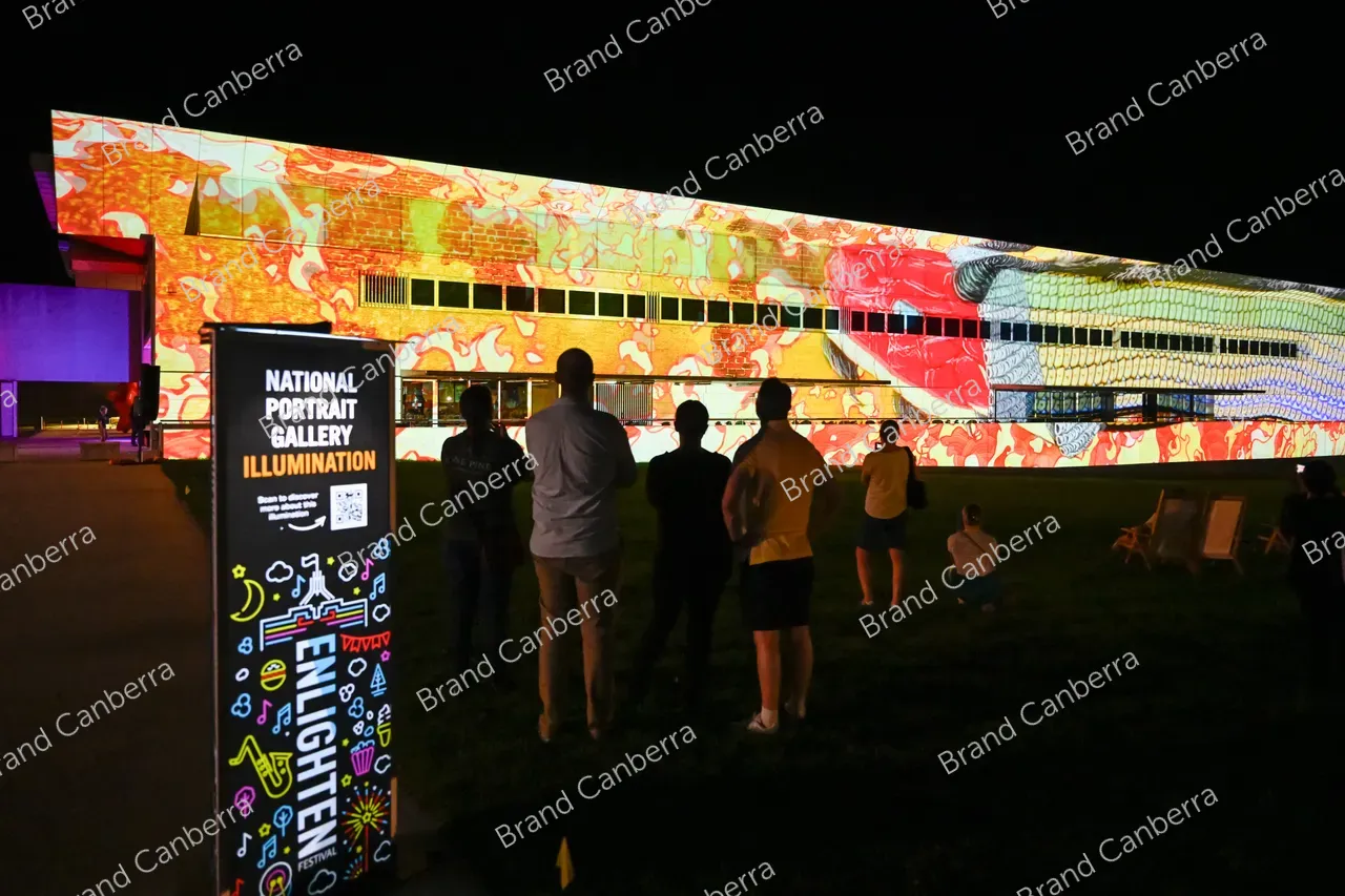 NPG illumination Inferno by Ryan Presley at Enlighten Festival (1)