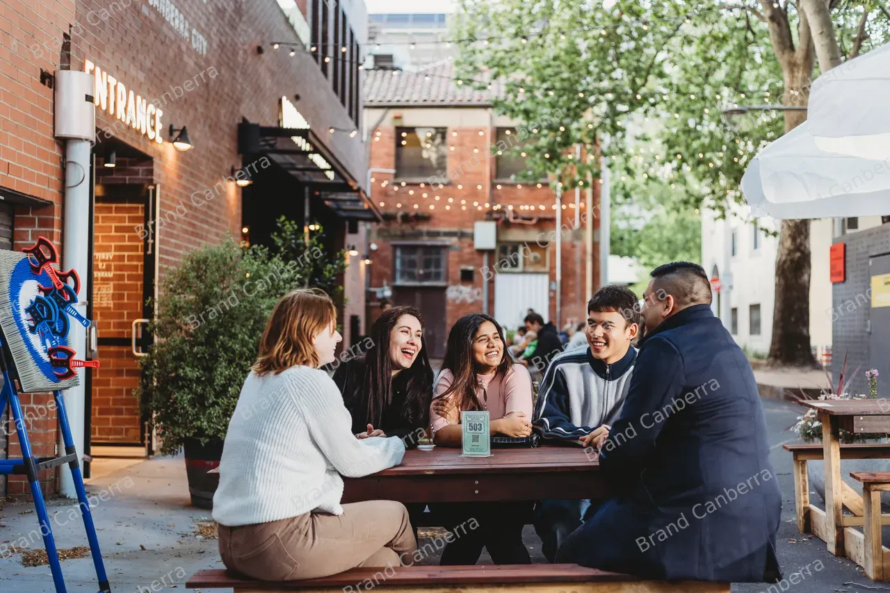 Students gathering at Verity Lane Market in City Centre (11)