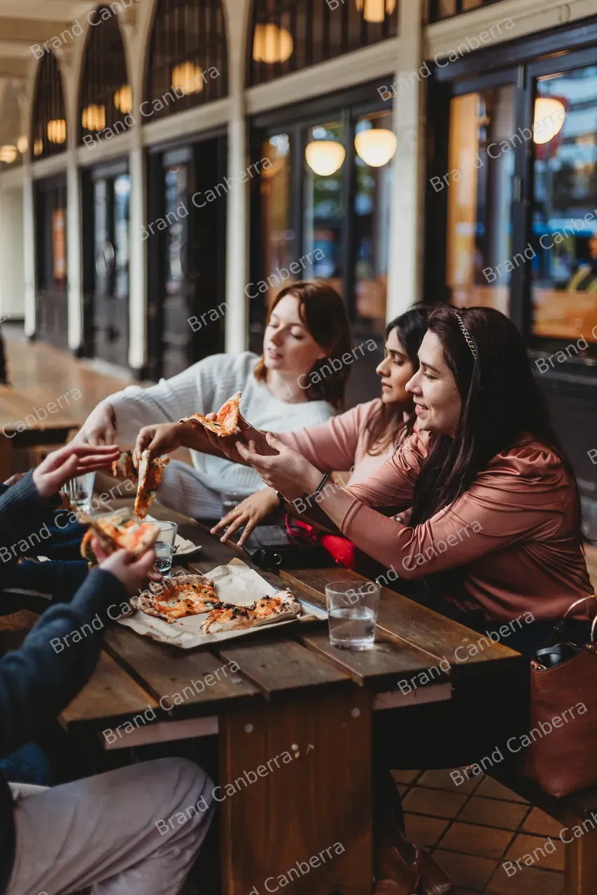 Students gathering at Verity Lane Market in City Centre (4)