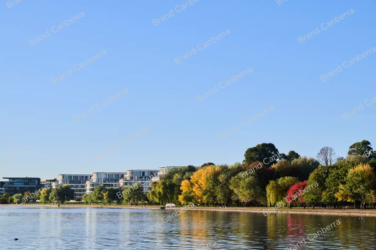 Autumn trees around Lake Burley Griffin seen from Bowen Park (1)