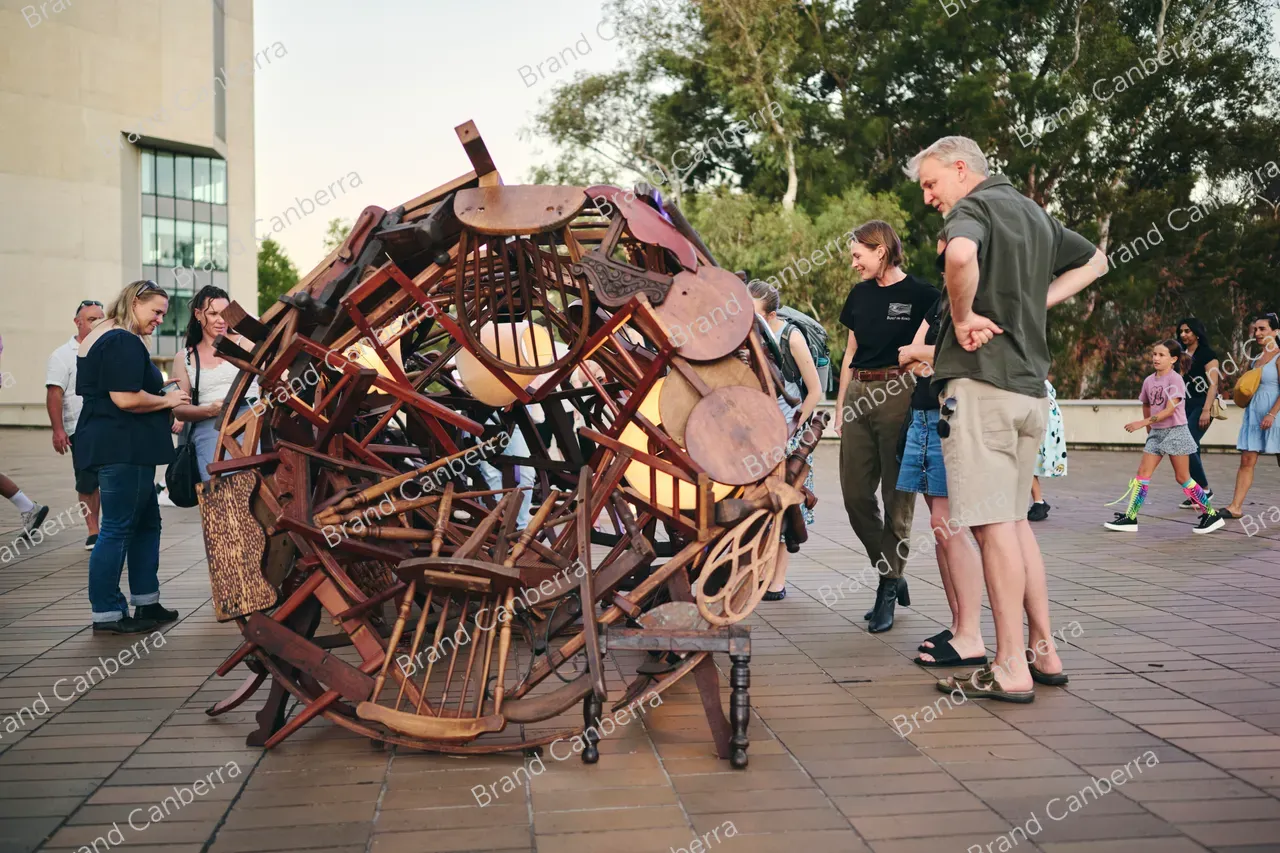 Morphology installation by Everett Creative and Built-in Kind at Enlighten Festival (6)