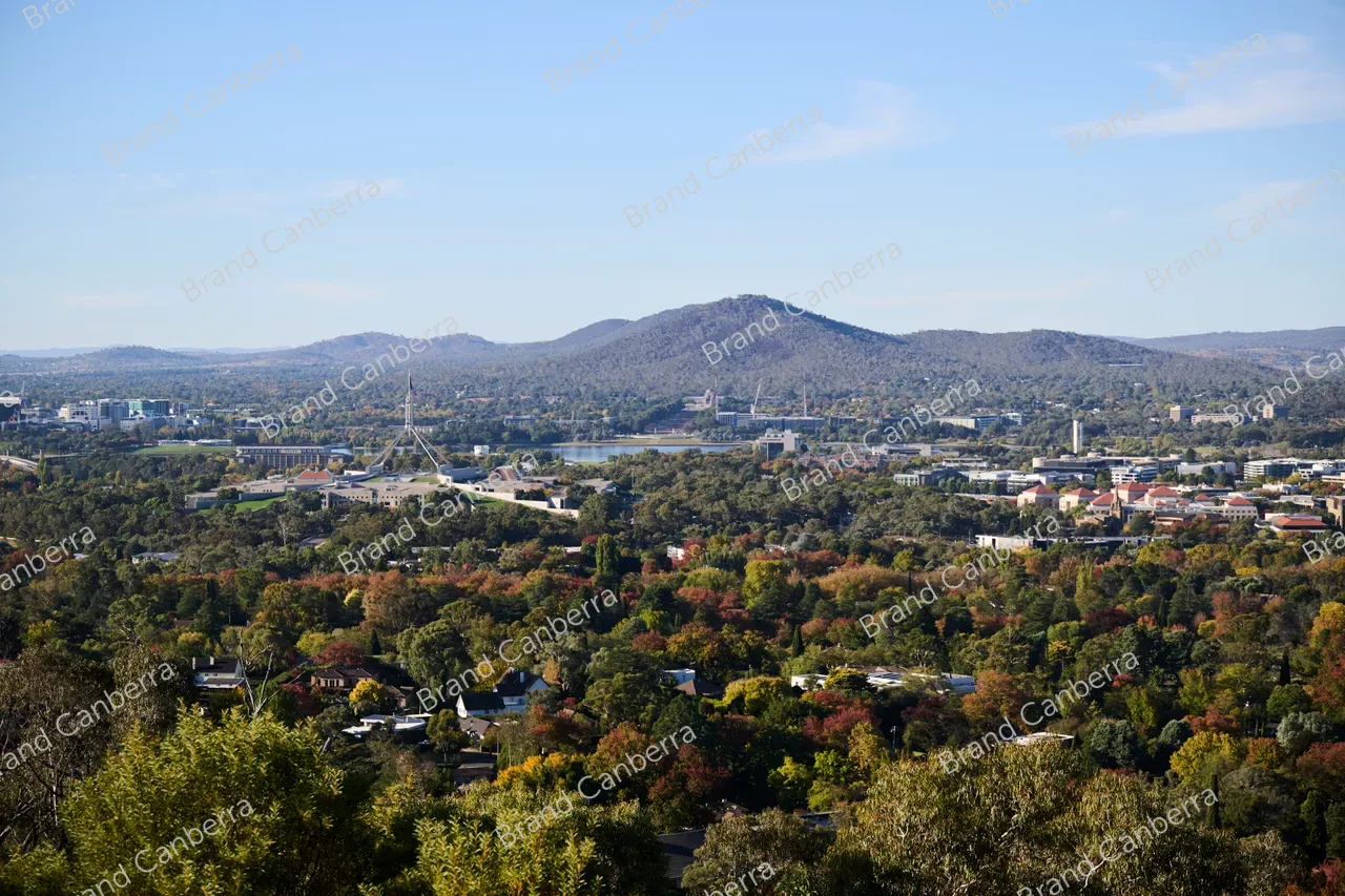 The view from Red Hill in Canberra's inner south (3)