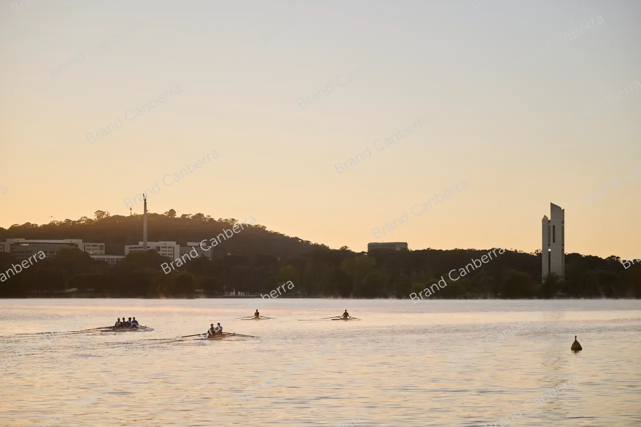 Sunrise scene at Lake Burley Griffin (7)