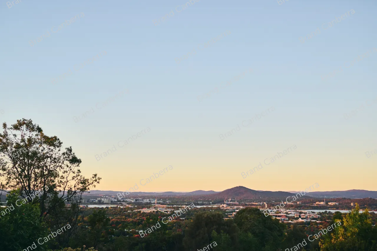 The view from Red Hill in Canberra's inner south (3)