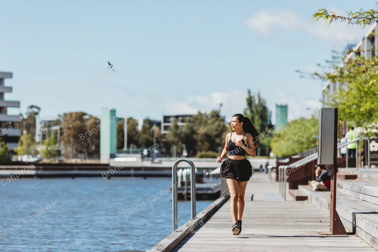 Student jogging along Kingston Foreshore (2)
