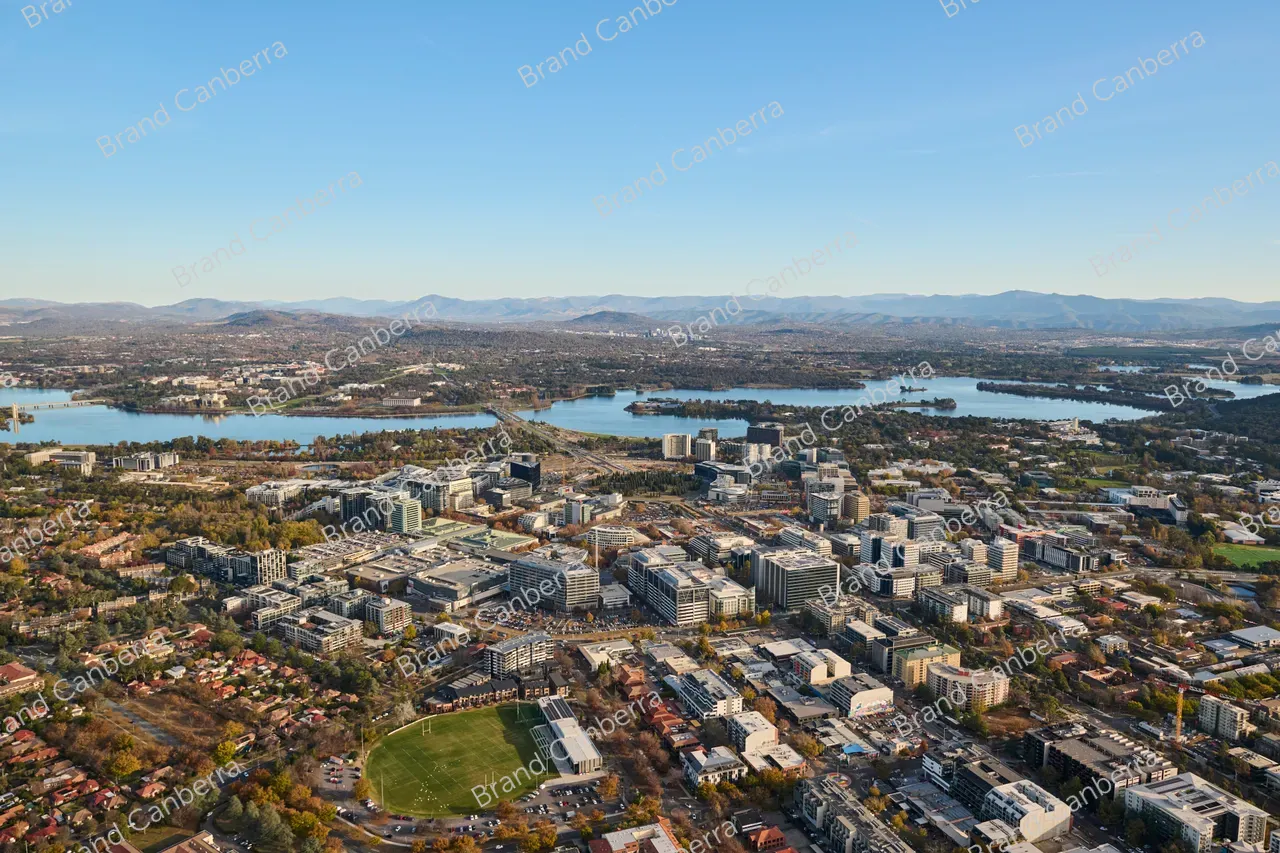 An aerial view over Canberra CBD with Lake Burley Griffin in view (4)