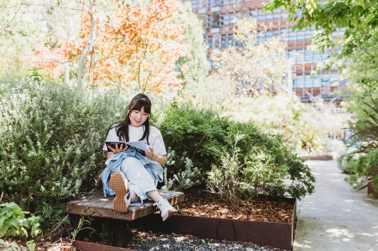 Students in New Acton - 100739