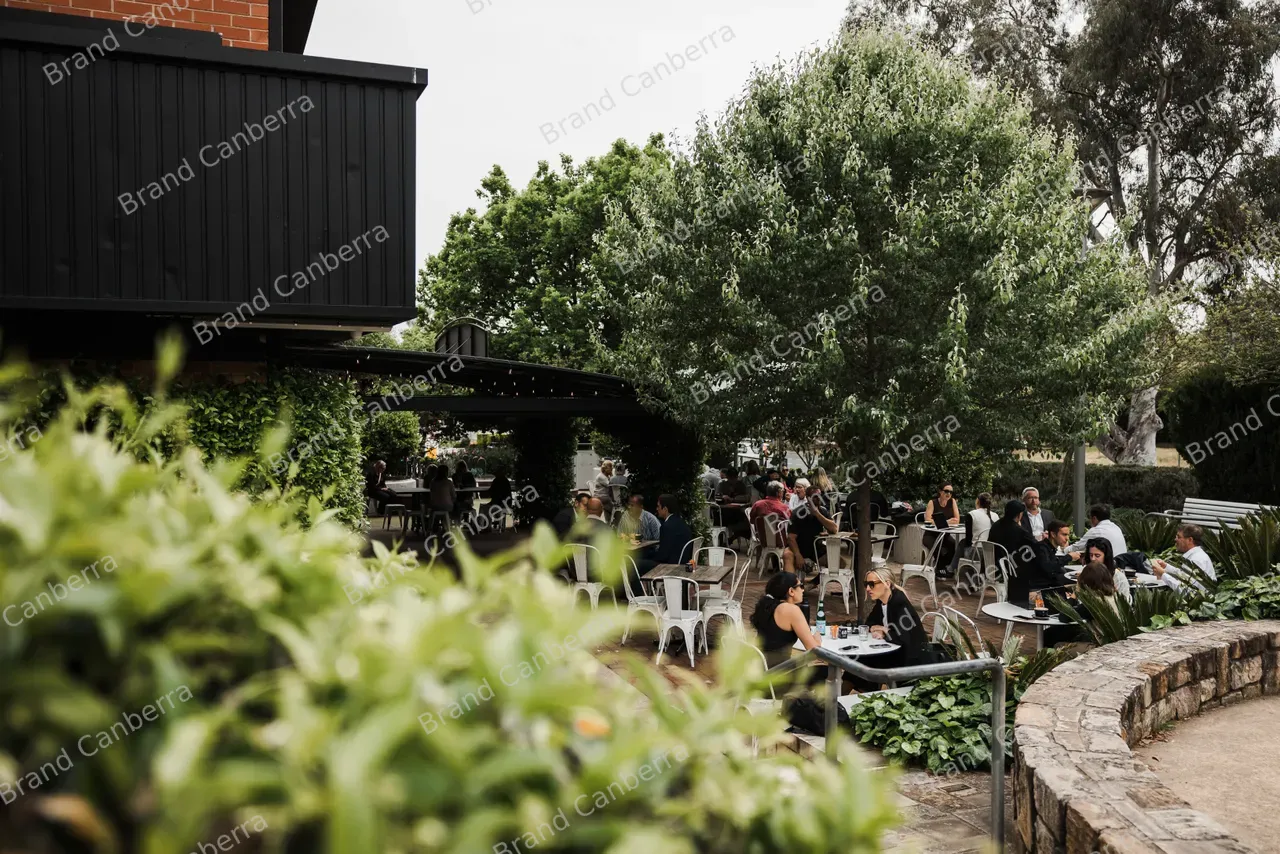 Doubleshot Deakin café in Deakin (02)