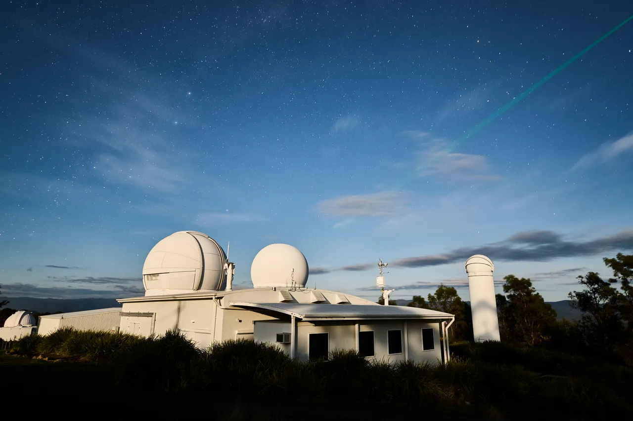 EOS Laser at Mt Stromlo - 100433