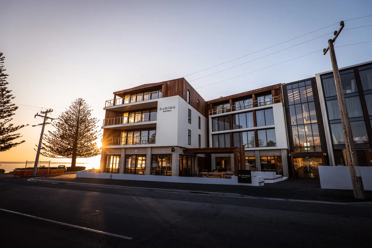 Sudima_Kaikoura_Hotel_Exterior