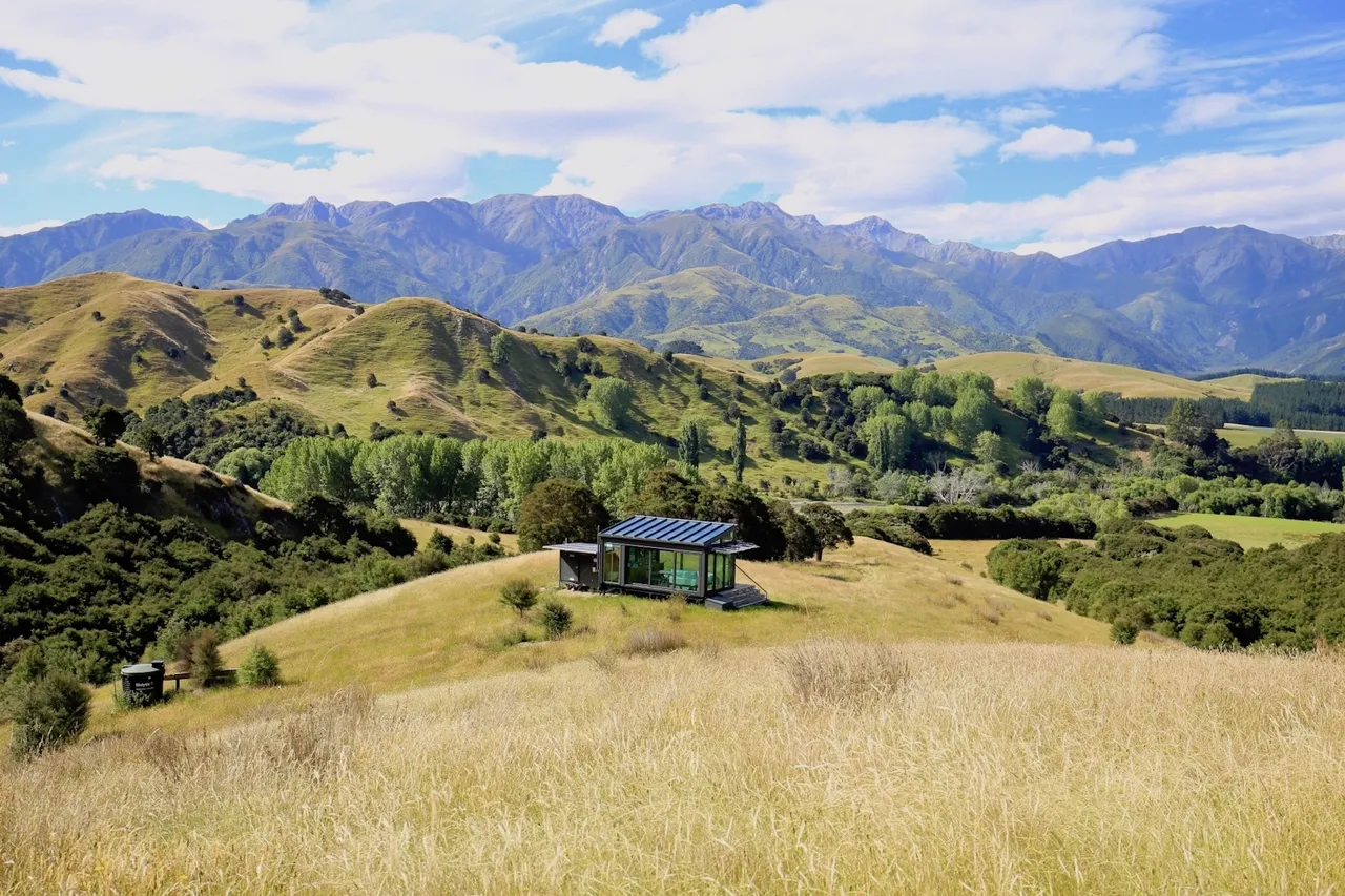 Manakau PurePod - mid summers day