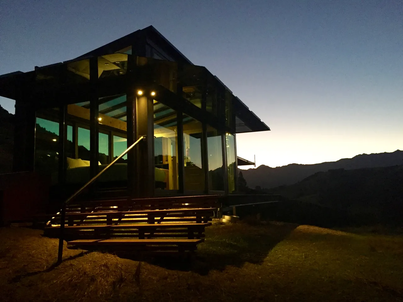 Kahutara PurePod - at sunset
