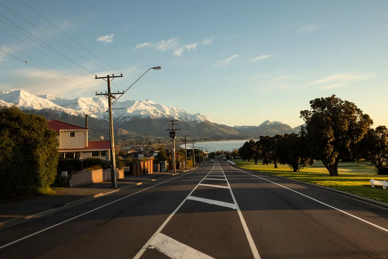 Driving into Kaikoura