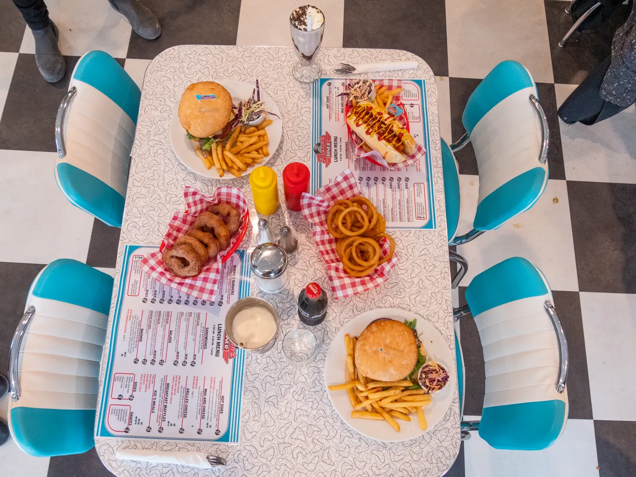 Bernies Diner food and drink
