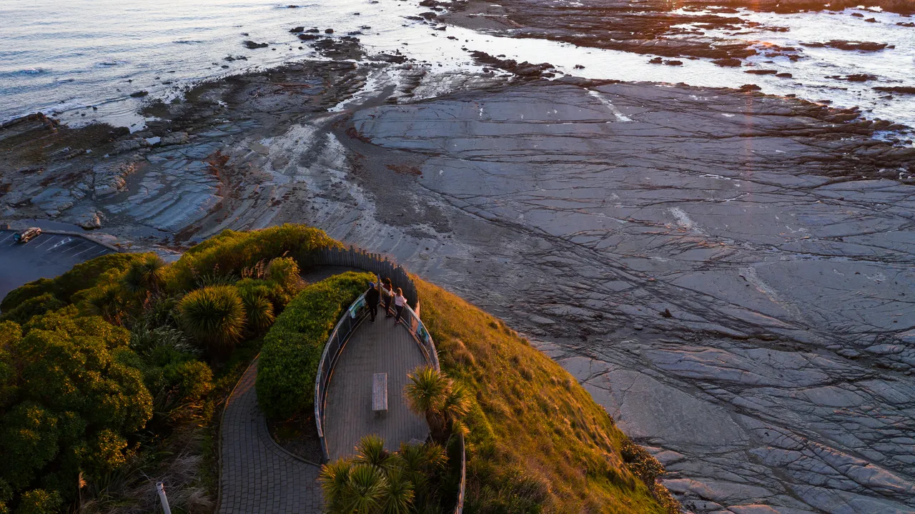 Point Kean Lookout Sunrise