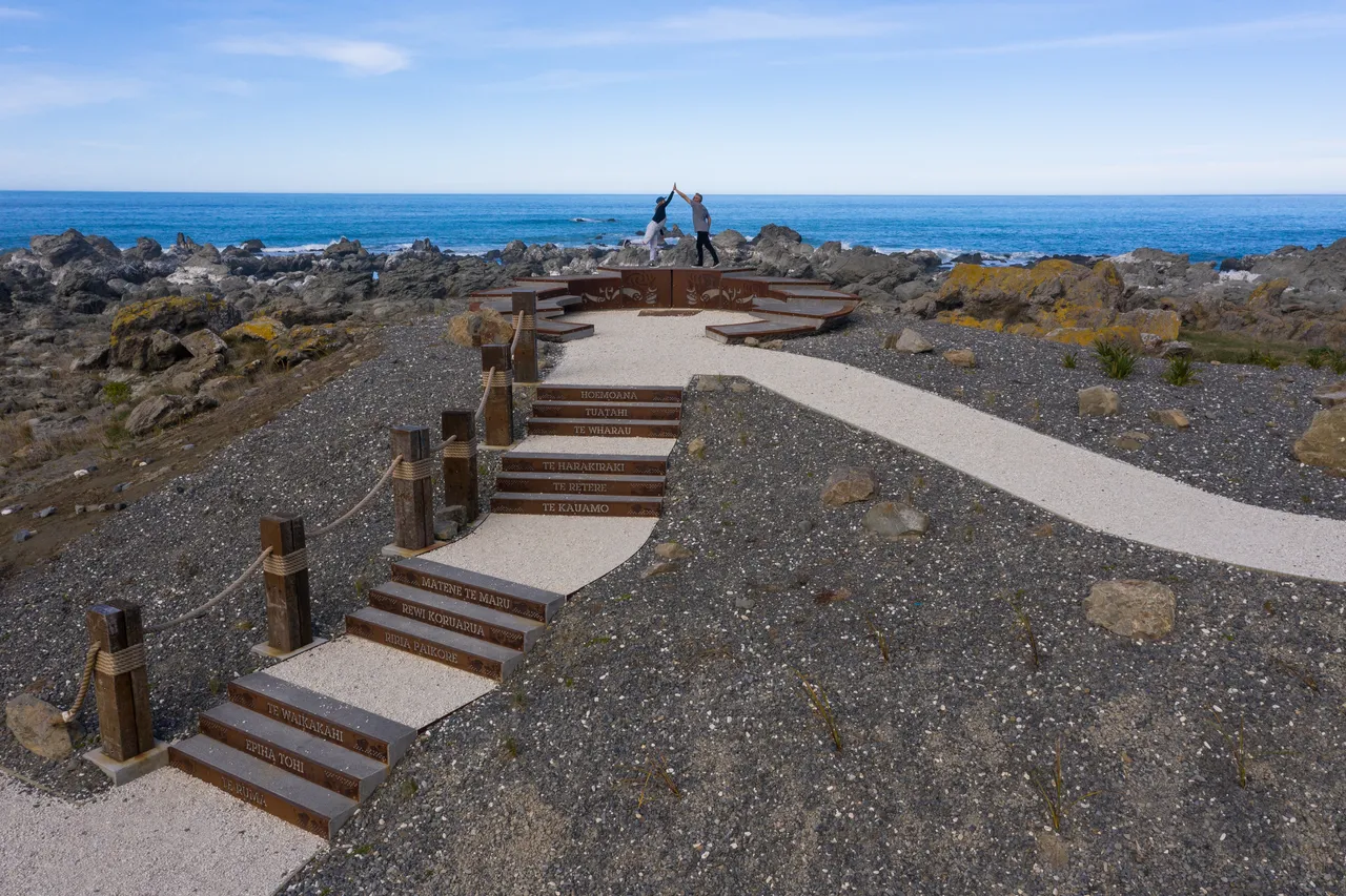 Paparoa Point Stopping Area Lookout 2