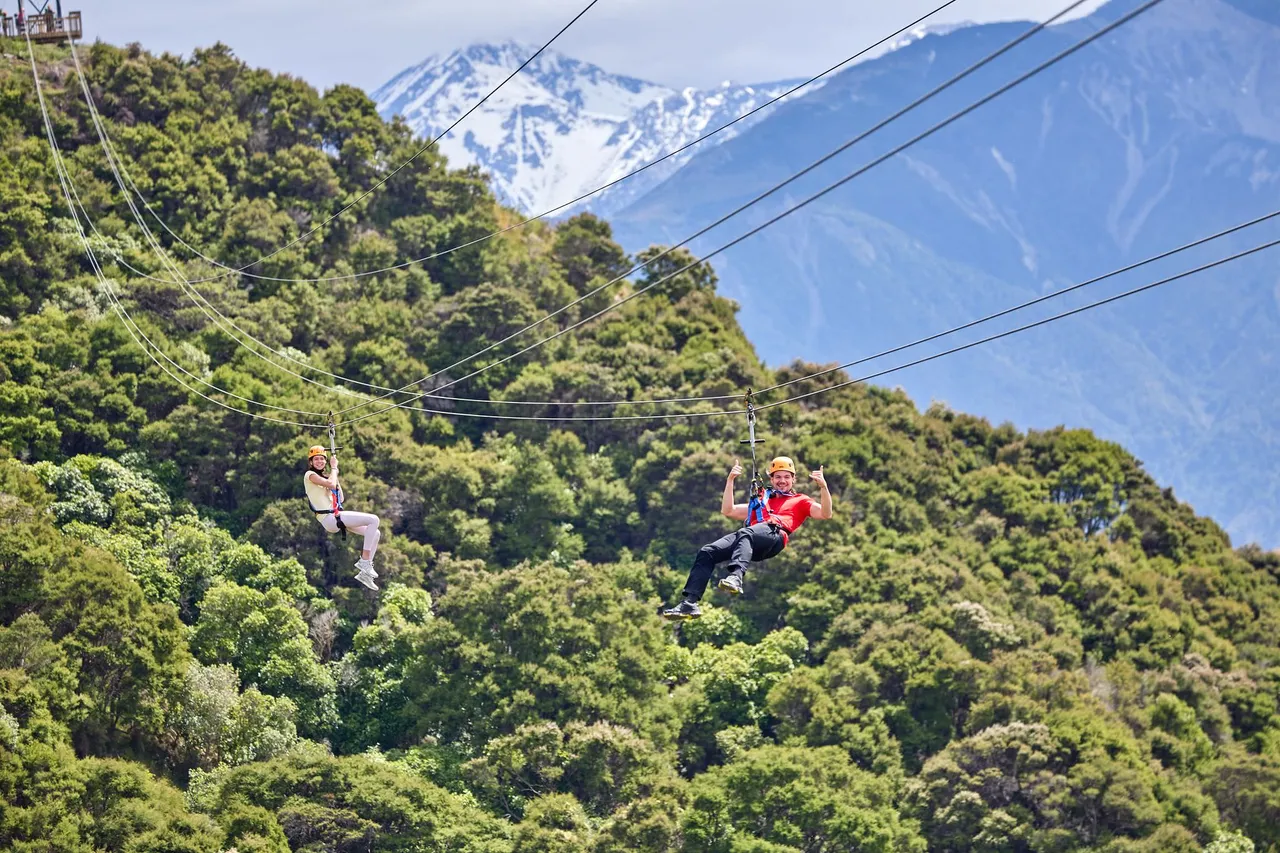 Twin ziplines for a social experience at EcoZip Kaikoura
