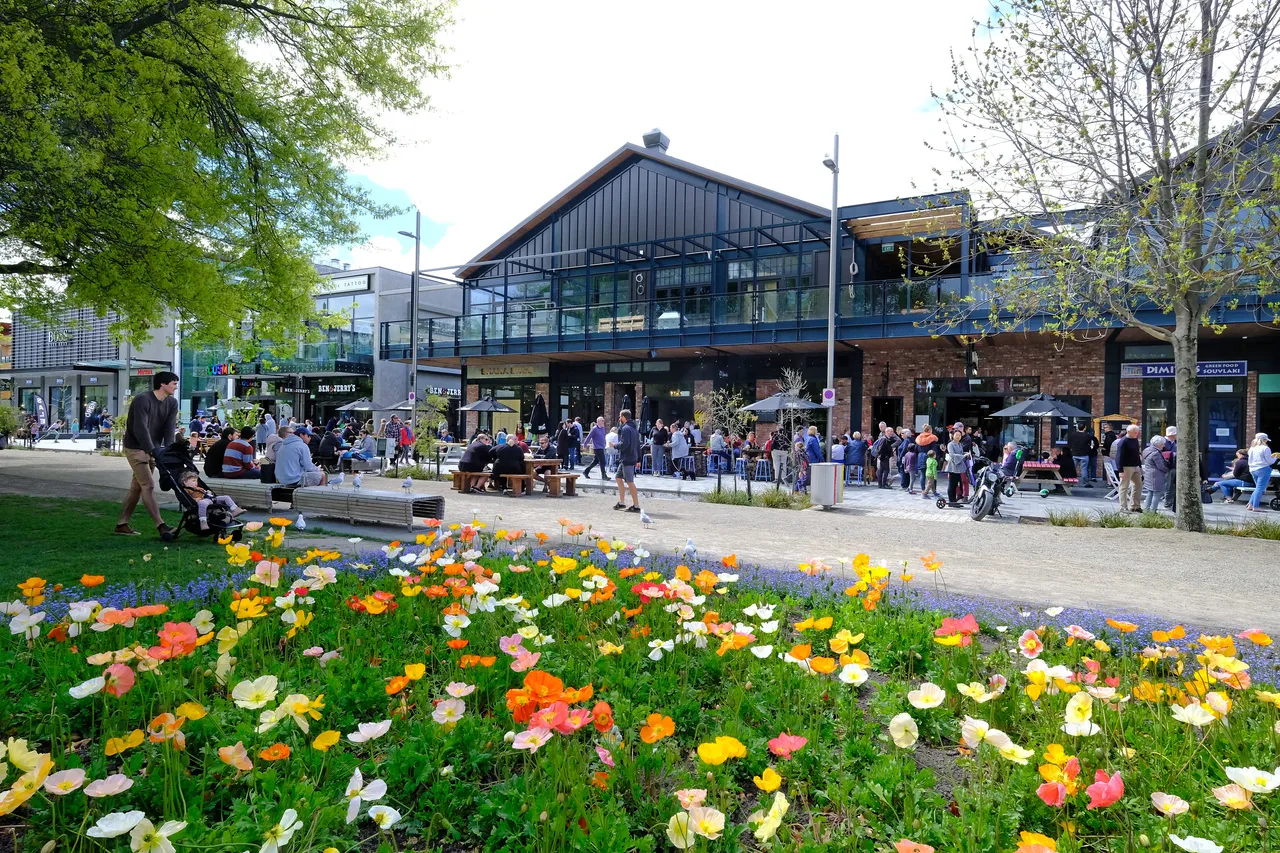 Riverside Market Exterior Spring 