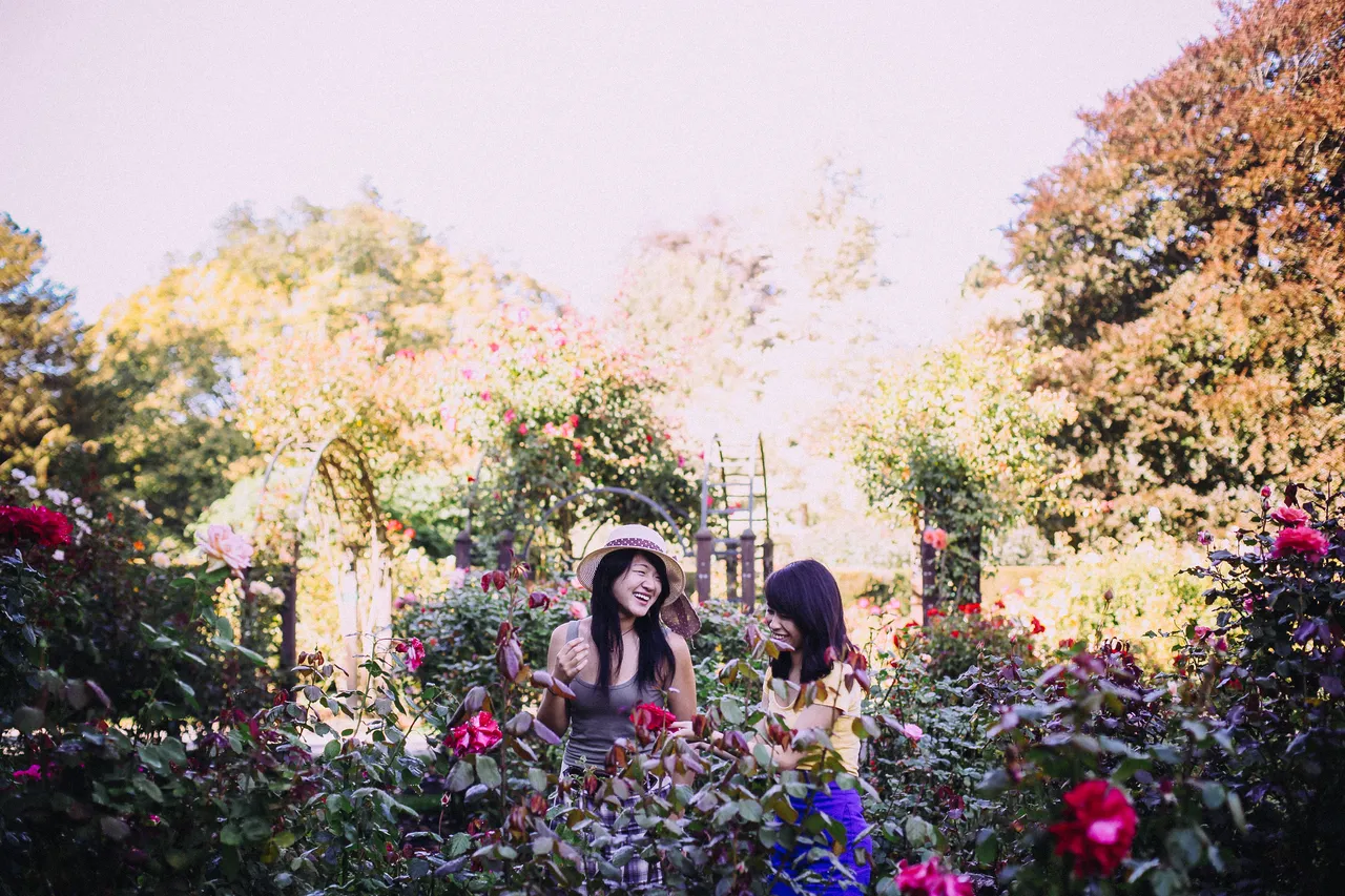 Laughing in the Botanic Gardens