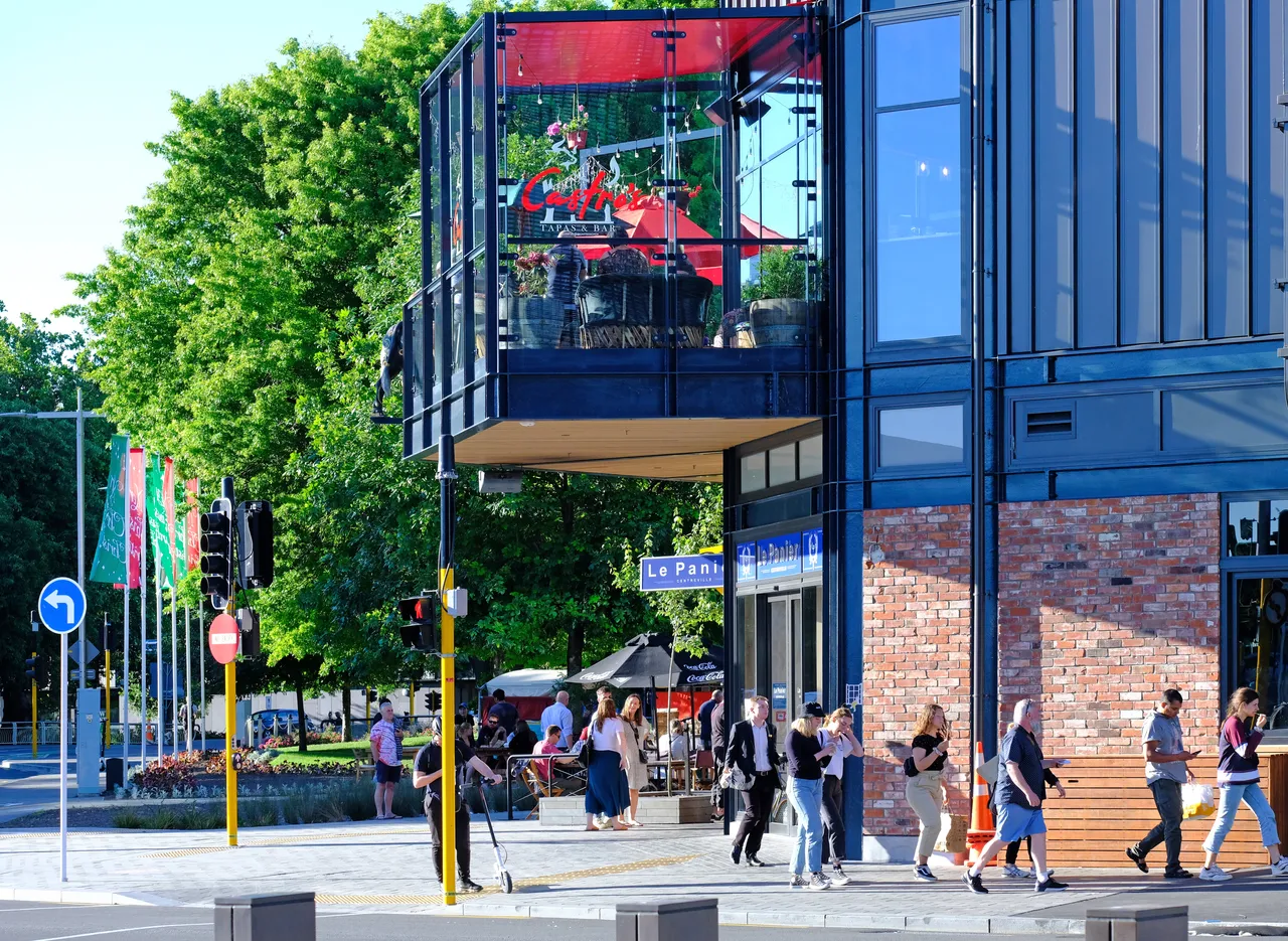 Riverside Market Exterior