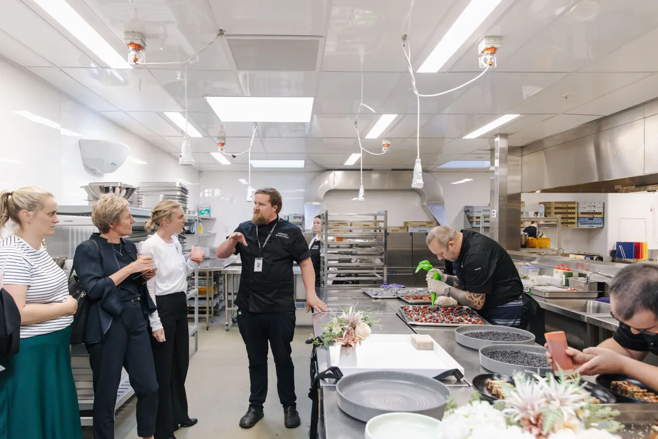Meet Famil - Kitchen Chef Group