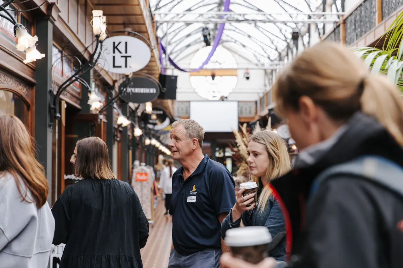 Meet Famil - Tannery Window Shopping