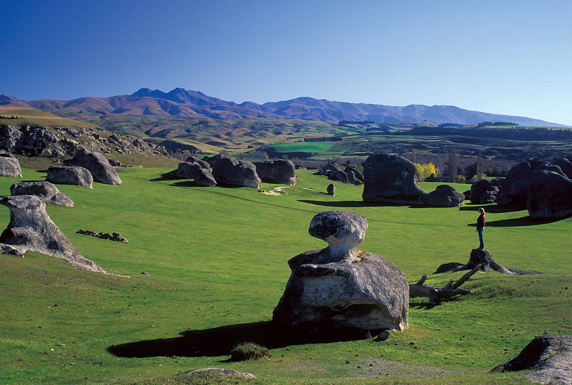 CanterburyStory - Elephant Rocks Waitaki Valley