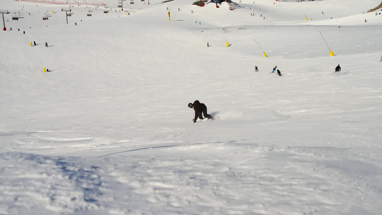 Canterbury Student - Mt-Hutt Ski Area