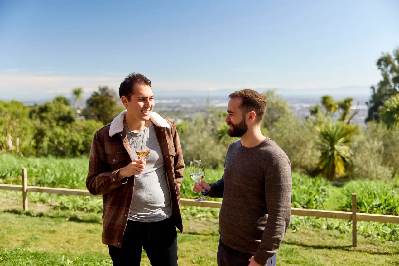 Talent Attraction - Tussock Hill Vineyward Wine & View