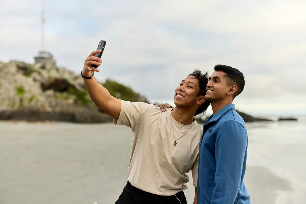 Canterbury Student - Sumner Beach With Friend