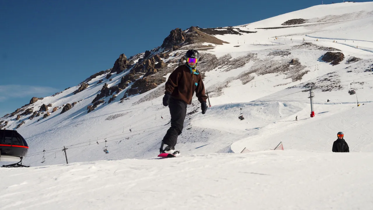 Canterbury Student - Mt-Hutt Snowboard