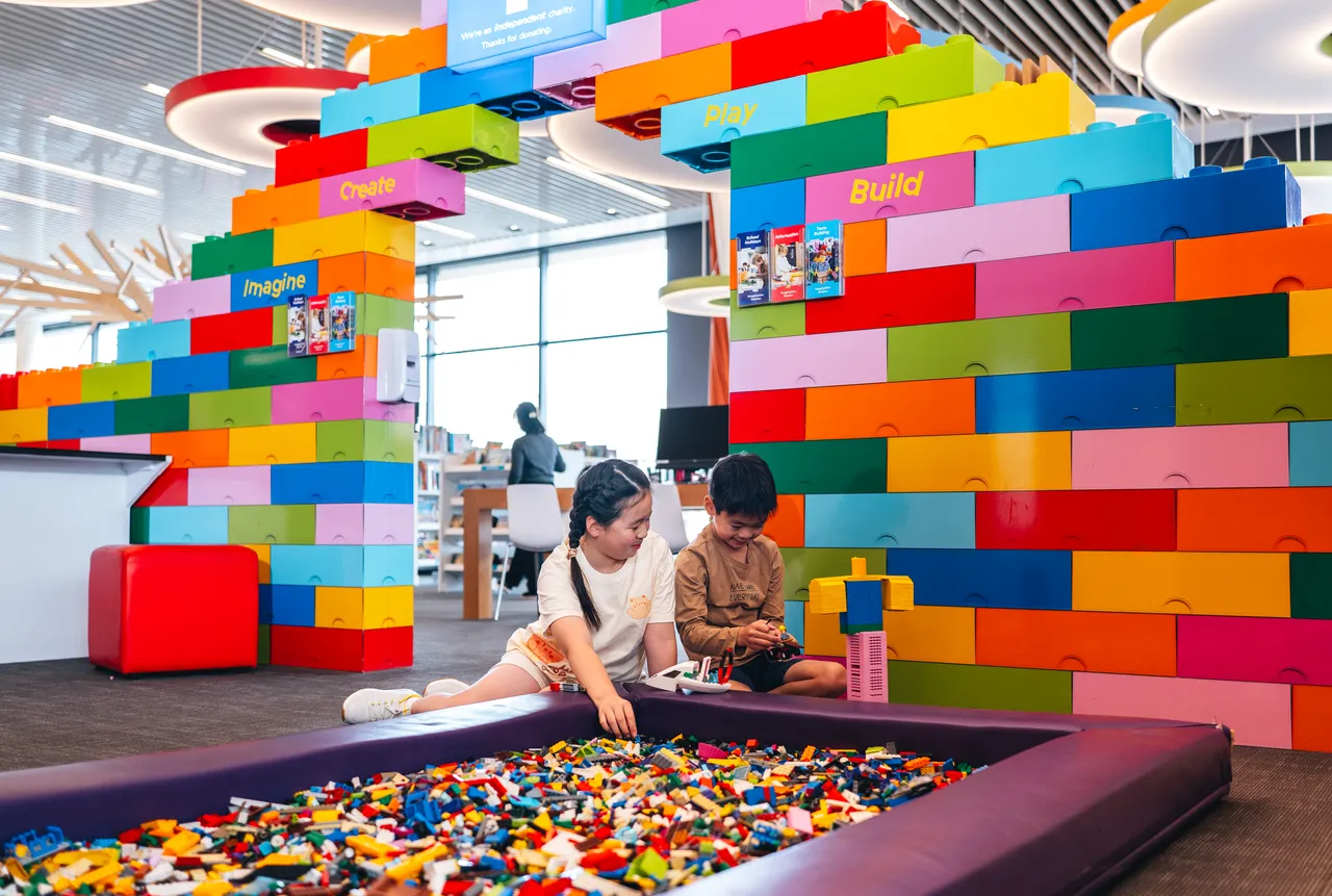 Kids in Tūranga Imagination Station