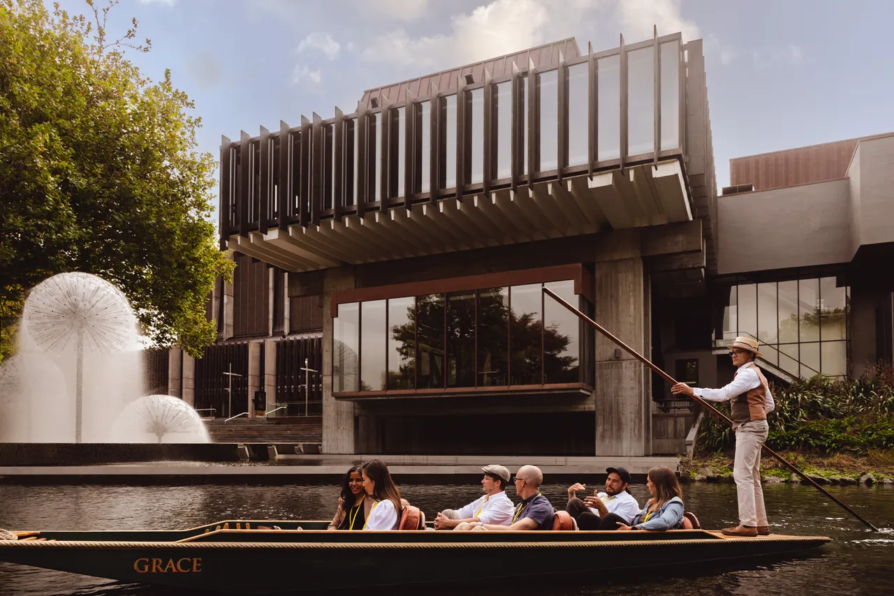 Punting on the Avon River