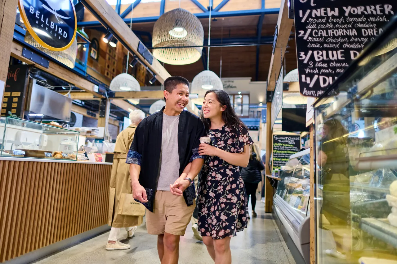 Couple exploring the Riverside Market